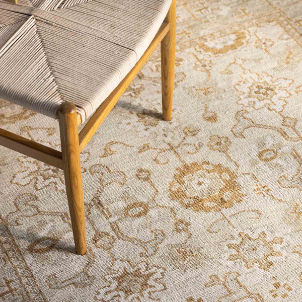 Caucasiann Hand Knotted Woollen Rug