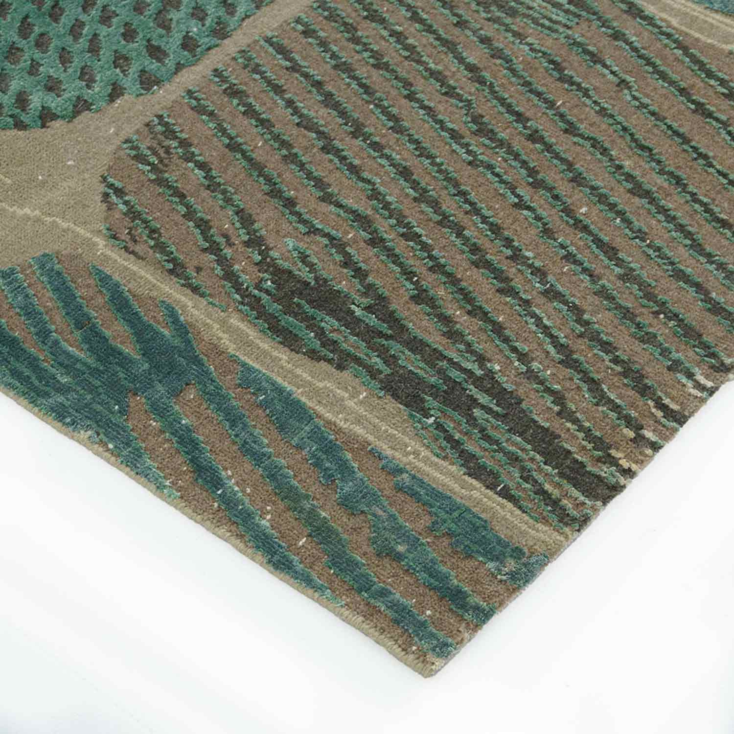 Vena Tera Hand Knotted Woollen And Viscose Rug