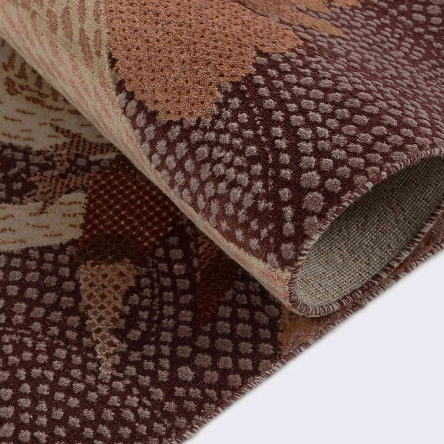 Udaan Hand Knotted Woollen And Viscose Rug