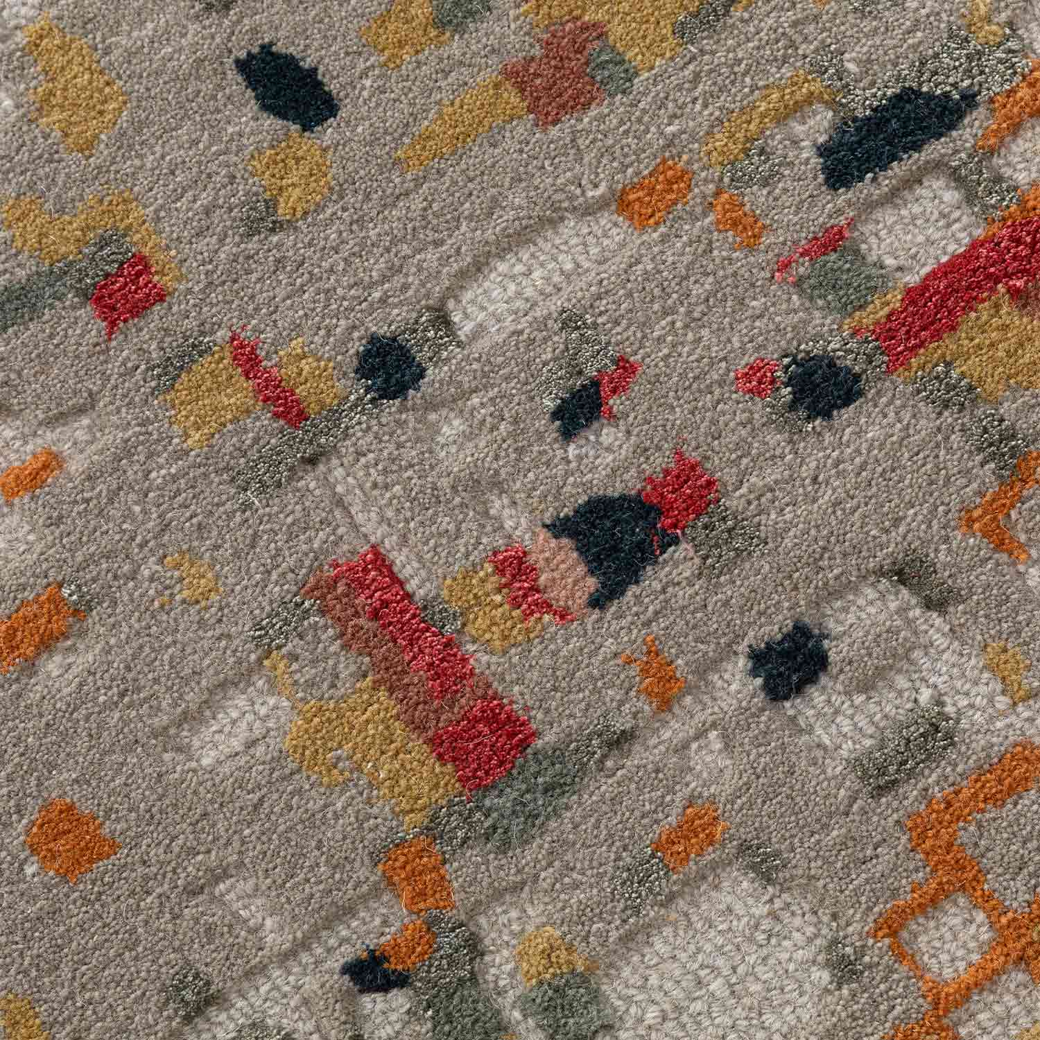 Conglomerate Hand Tufted Woollen And Viscose Rug