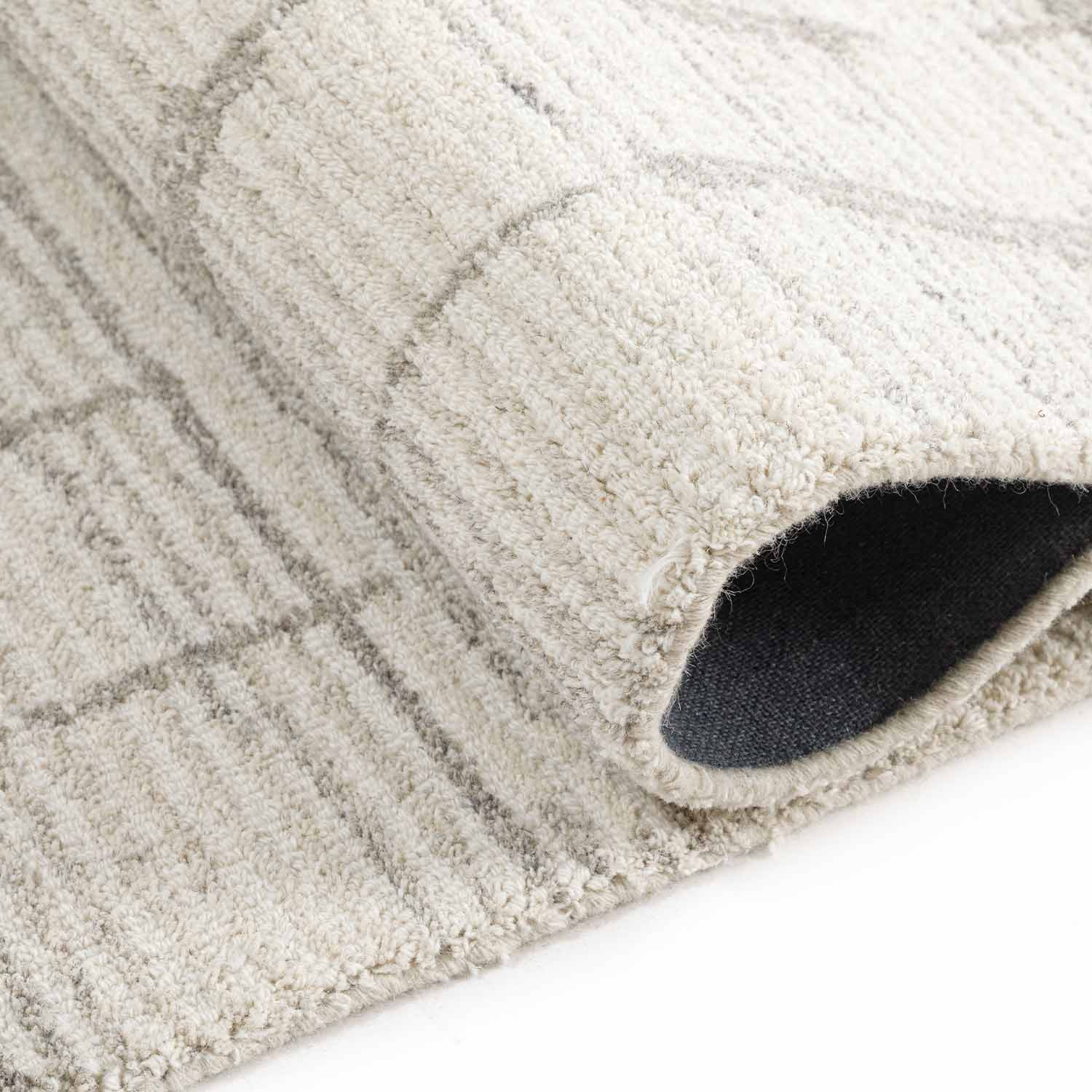 Tik-Tak-Toe Hand Tufted Woollen Rug
