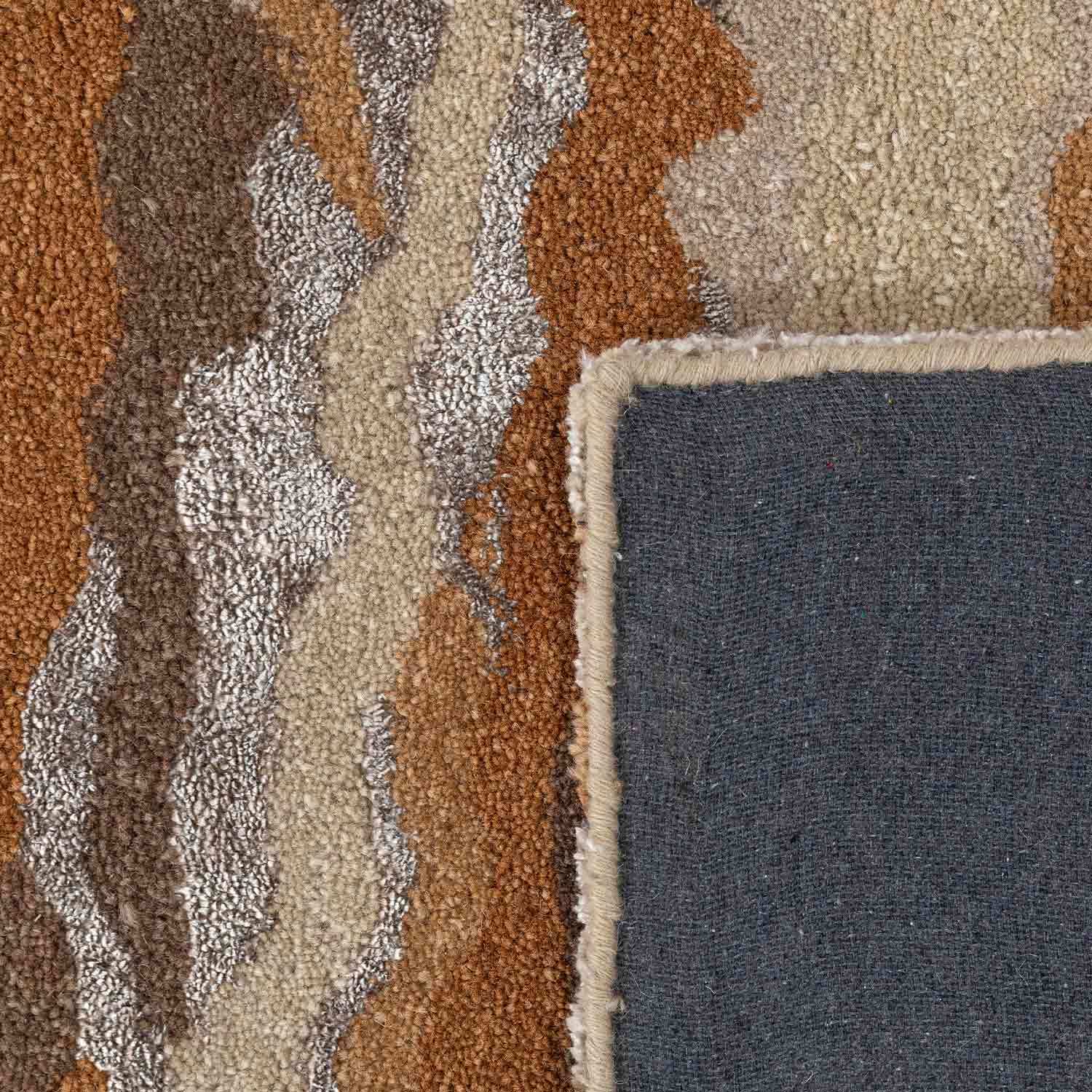 Clayfield Hand Tuftedwoollen And  Viscose Rug