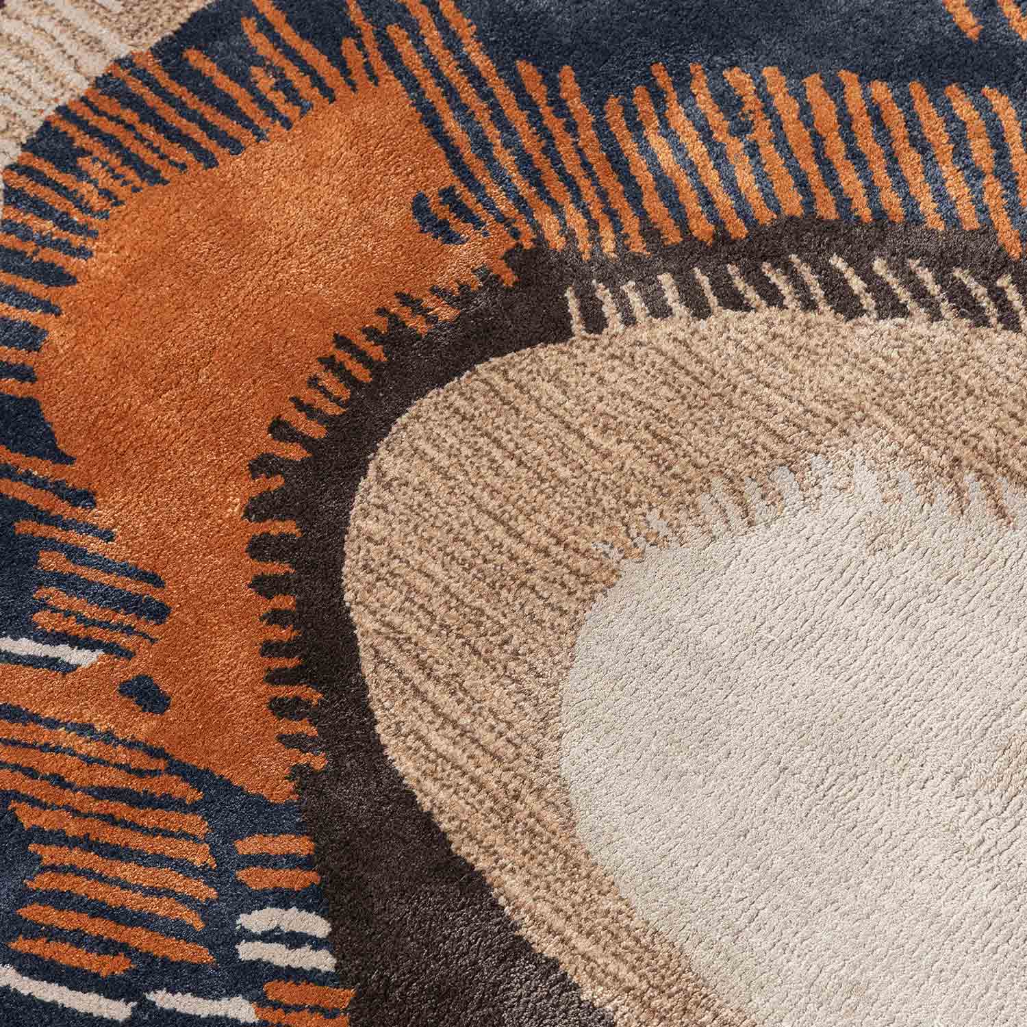 Elira Hand Tufted Viscose Rug