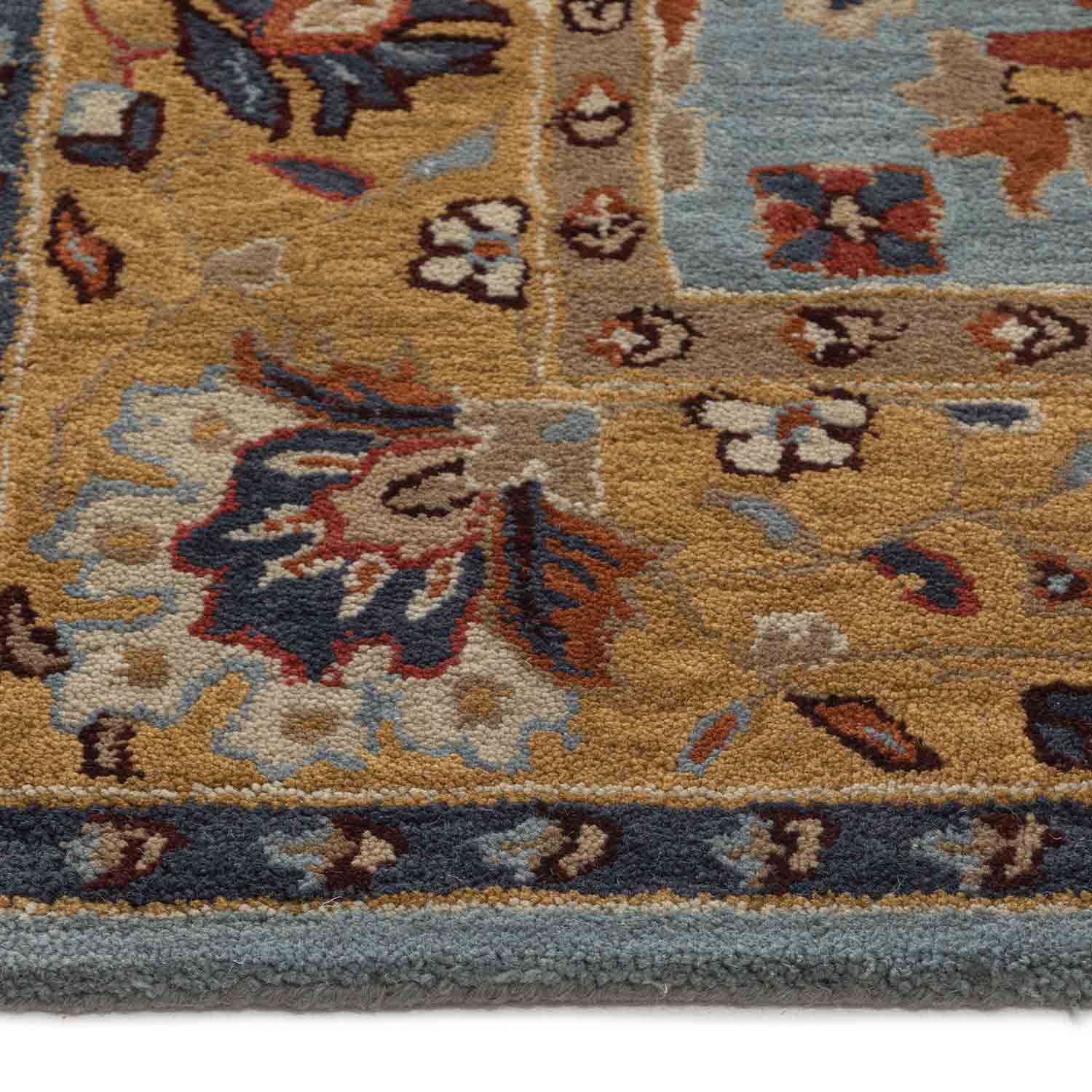 Neel-ambar Hand Tufted Woollen Rug