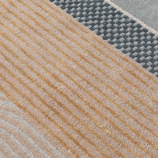Linea Hand Tufted Woollen And Viscose Rug