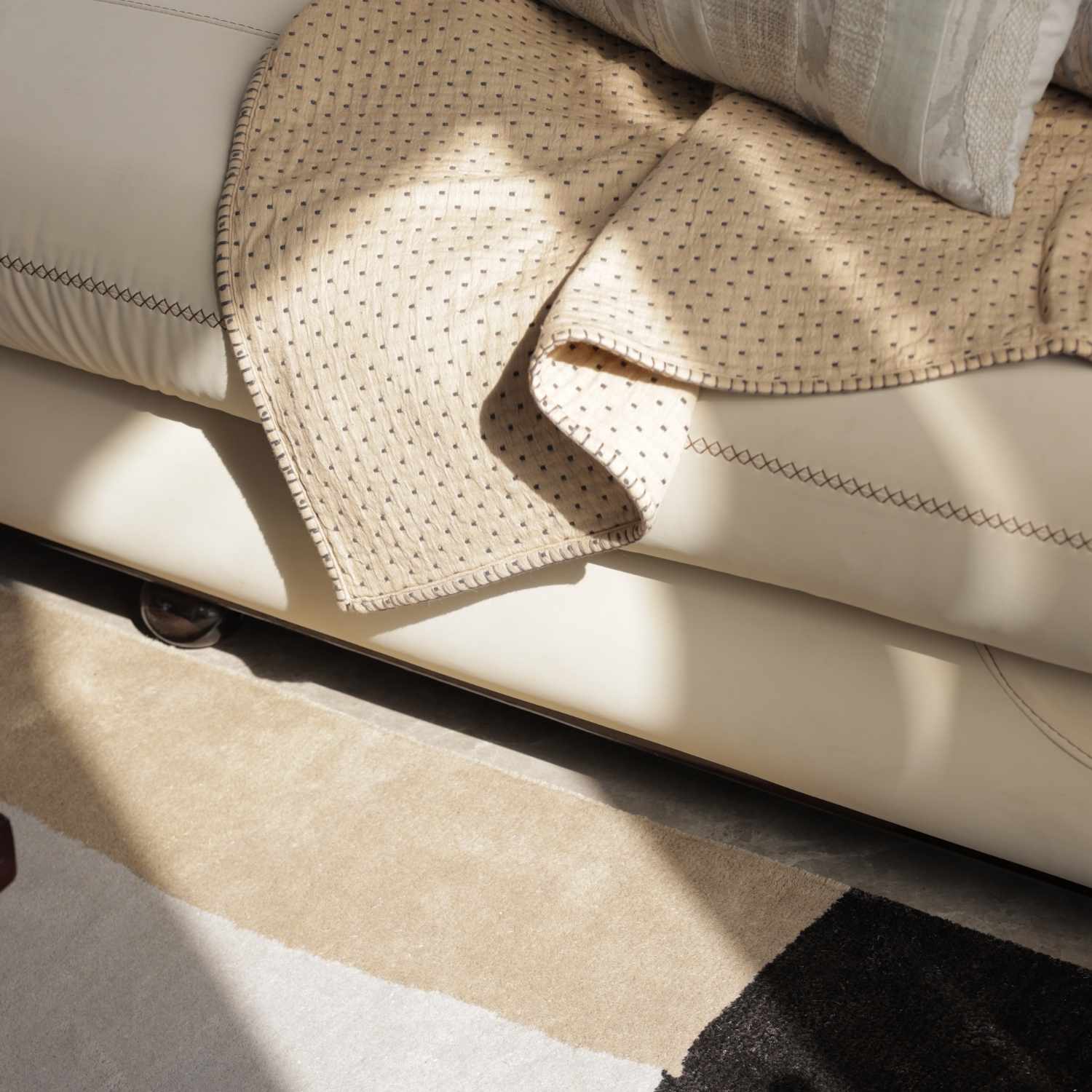 Dawn Cotton Jacqaurd and Embroidered Throw