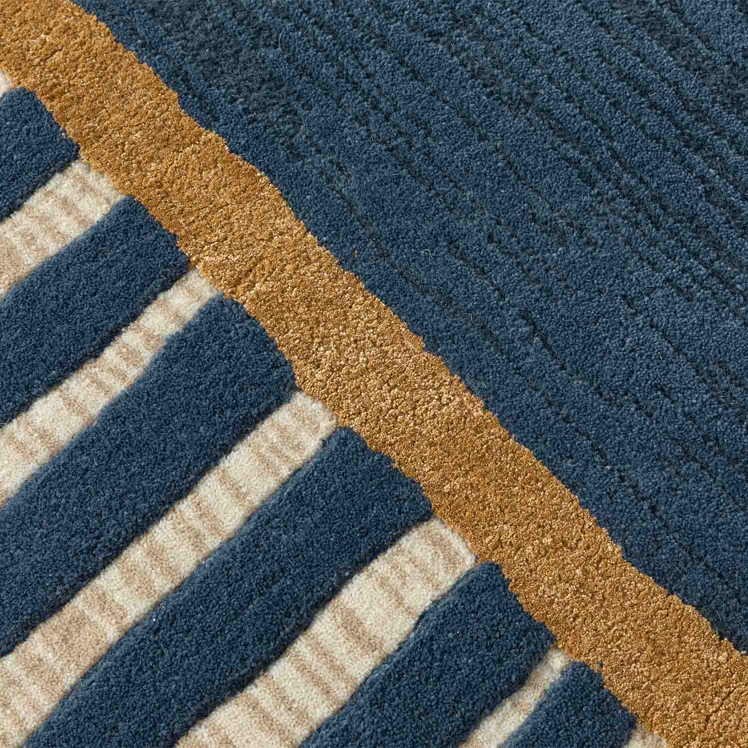 Ghoom Hand Tufted Woollen And Viscose Rug