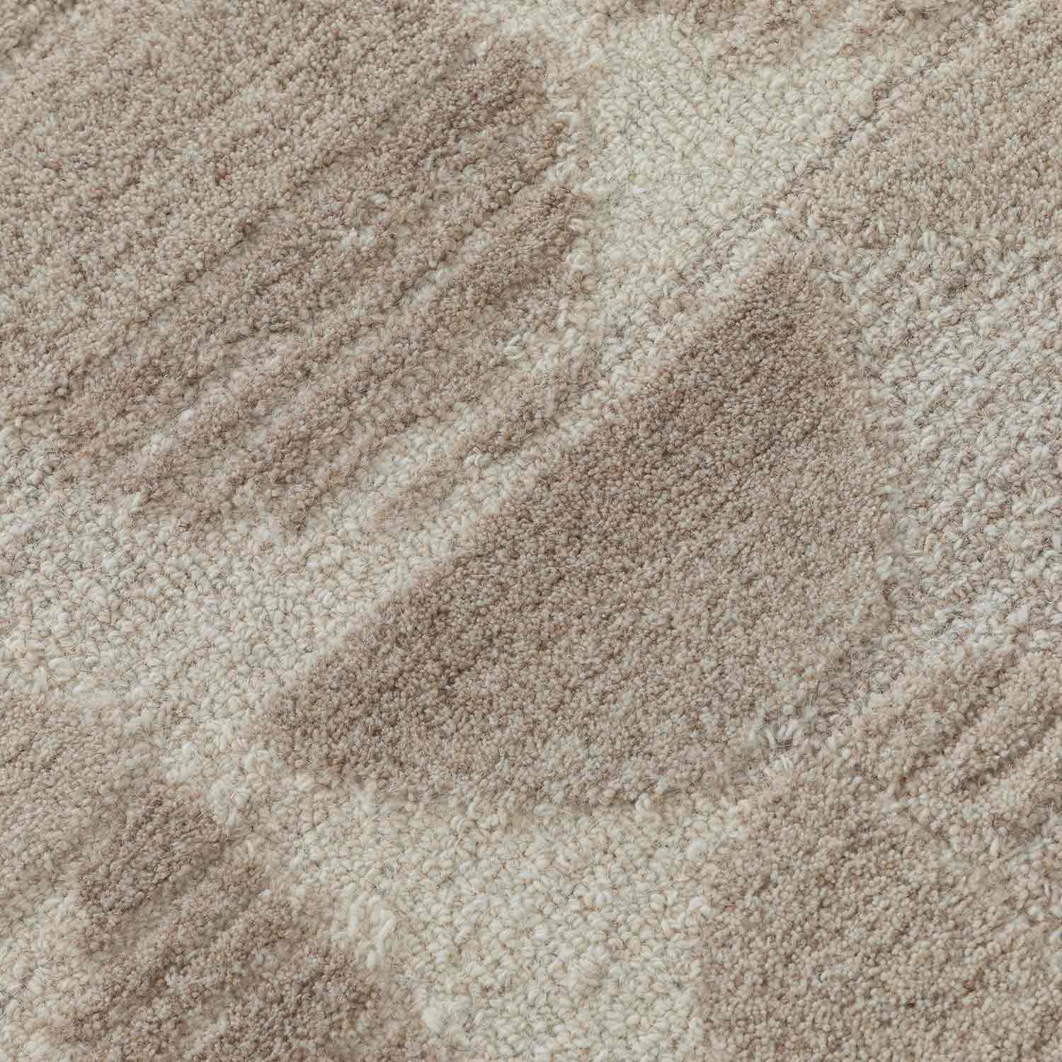 Murmur Hand Tufted Woollen Rug