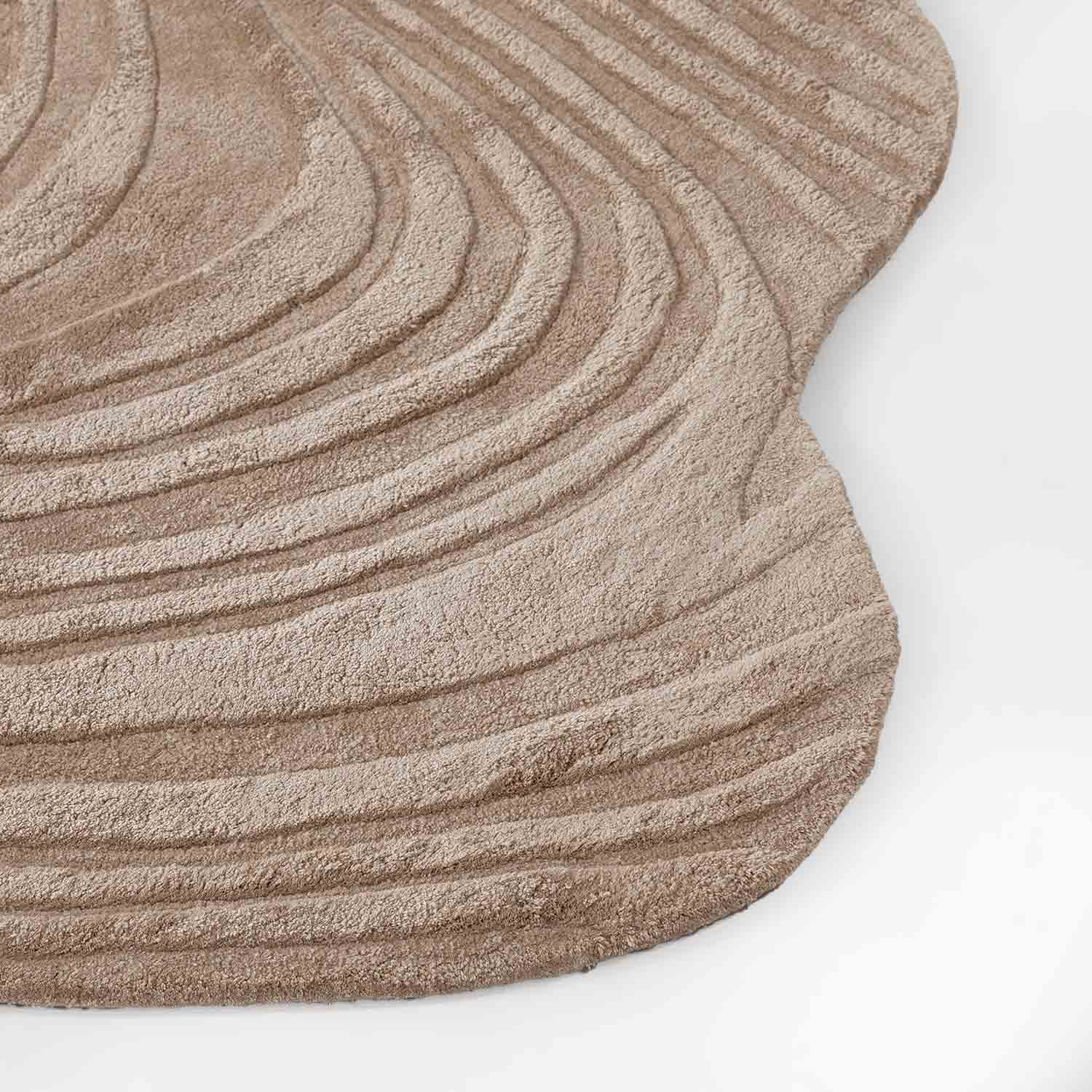 Caelum Hand Tufted Viscose Rug