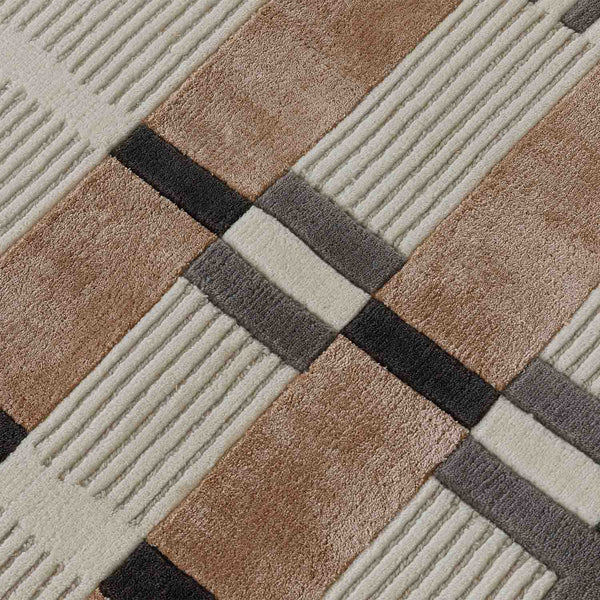 Tsetang Hand Knotted Woollen And Viscose Rug