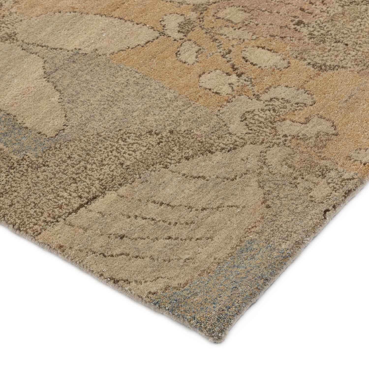 Leamonia Hand Knotted Woollen And Silk Rug By Mariella Ienna