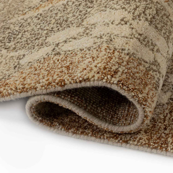 Altair Hand Knotted Woollen And Silk Rug By Mariella Ienna