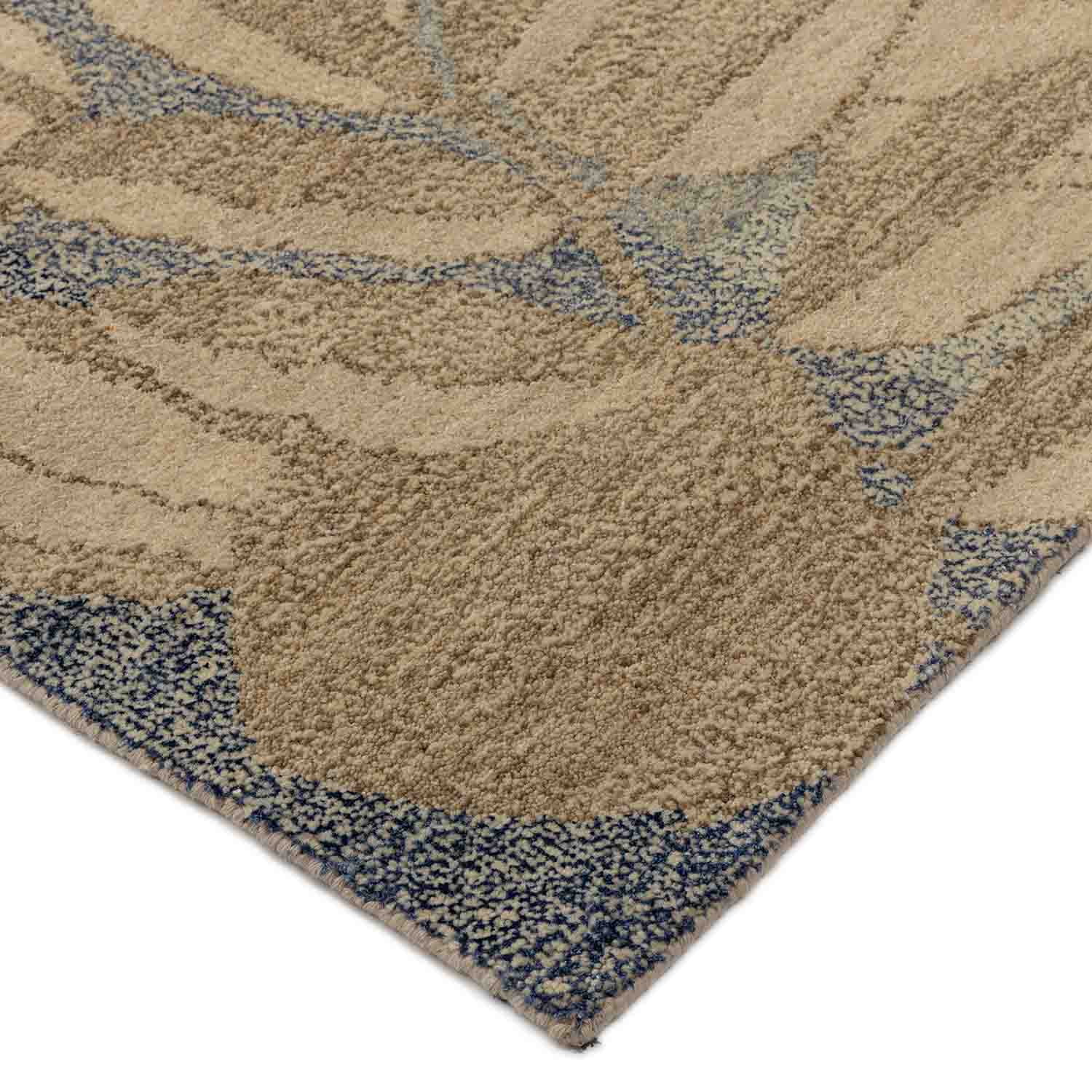 Florana Hand Knotted Woollen And Silk Rug By Mariella Ienna