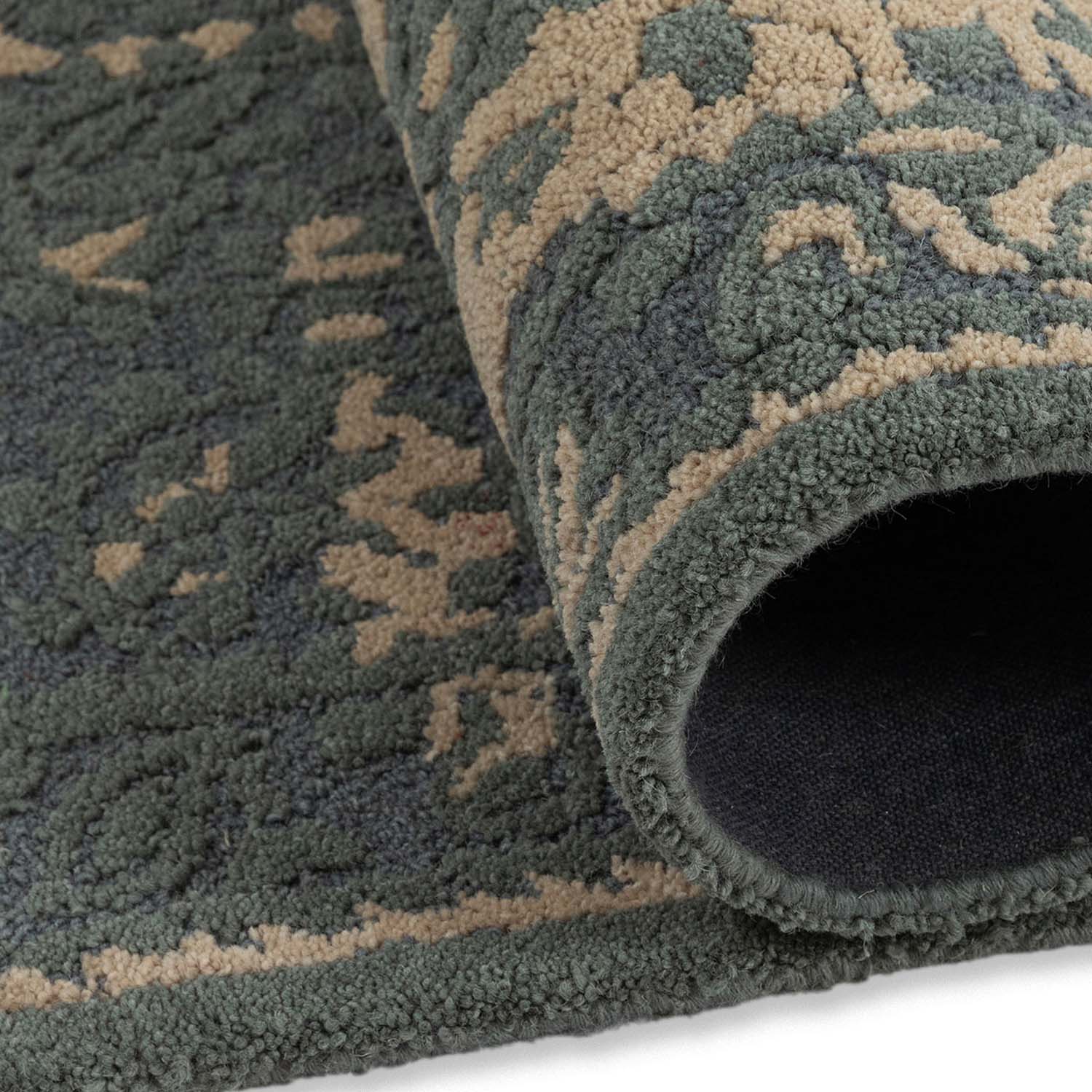 Neelkar Hand Tufted Woollen Rug