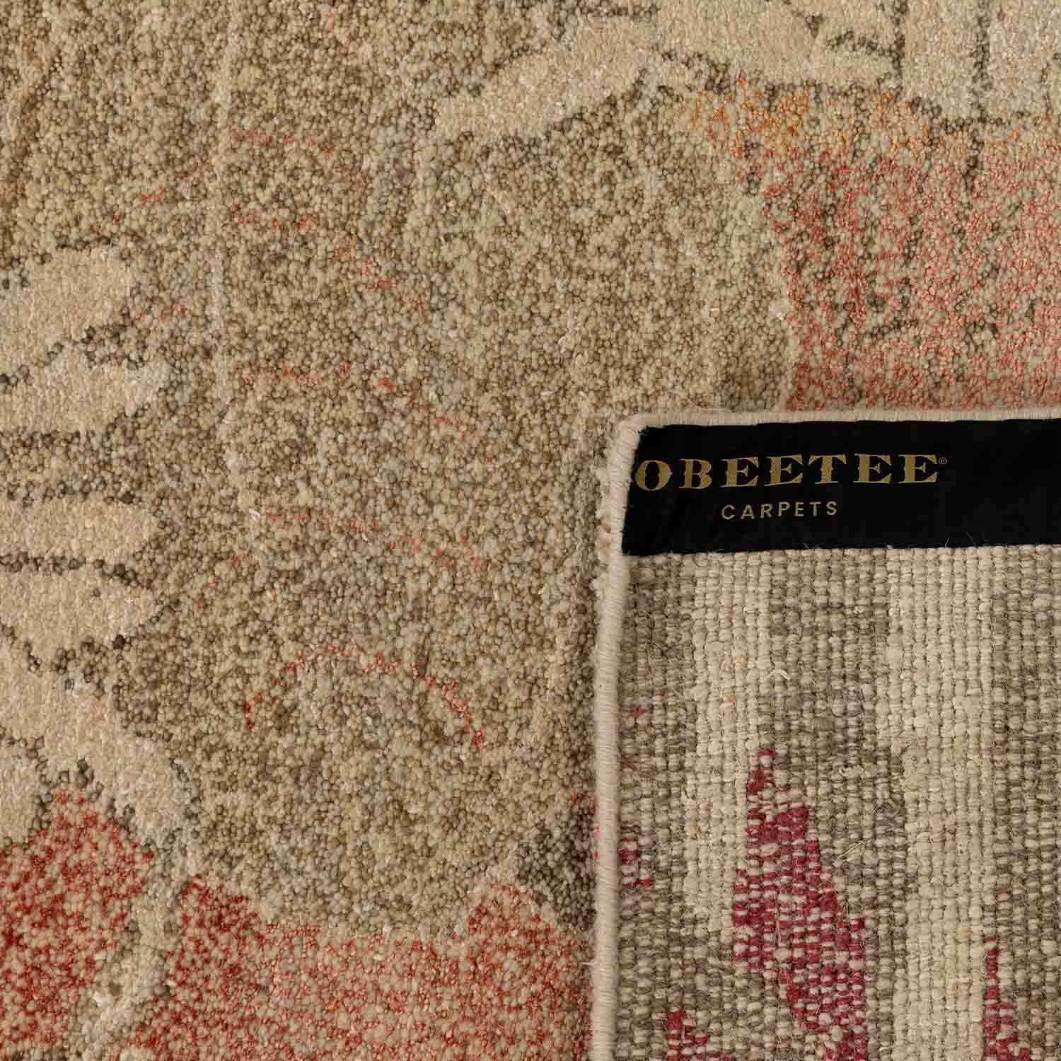 Palermo Hand Knotted Woollen And Silk Rug By Mariella Ienna