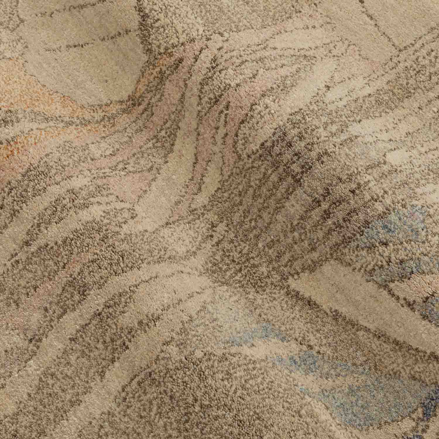 Isola Hand Knotted Woollen And Silk Rug By Mariella Ienna