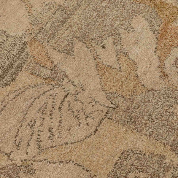 Astrana Hand Knotted Woollen And Silk Rug By Mariella Ienna