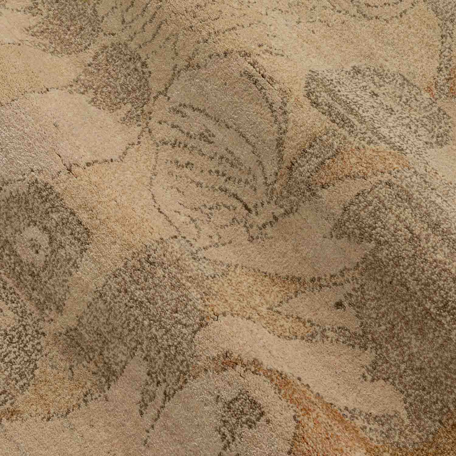 Astrana Hand Knotted Woollen And Silk Rug By Mariella Ienna