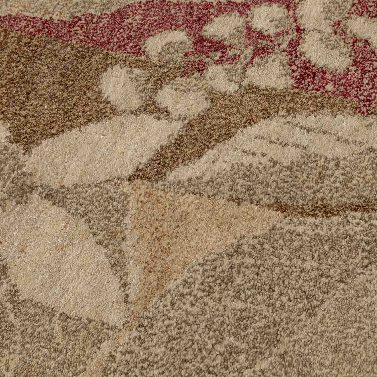 Leamonia Hand Knotted Woollen And Silk Rug By Mariella Ienna