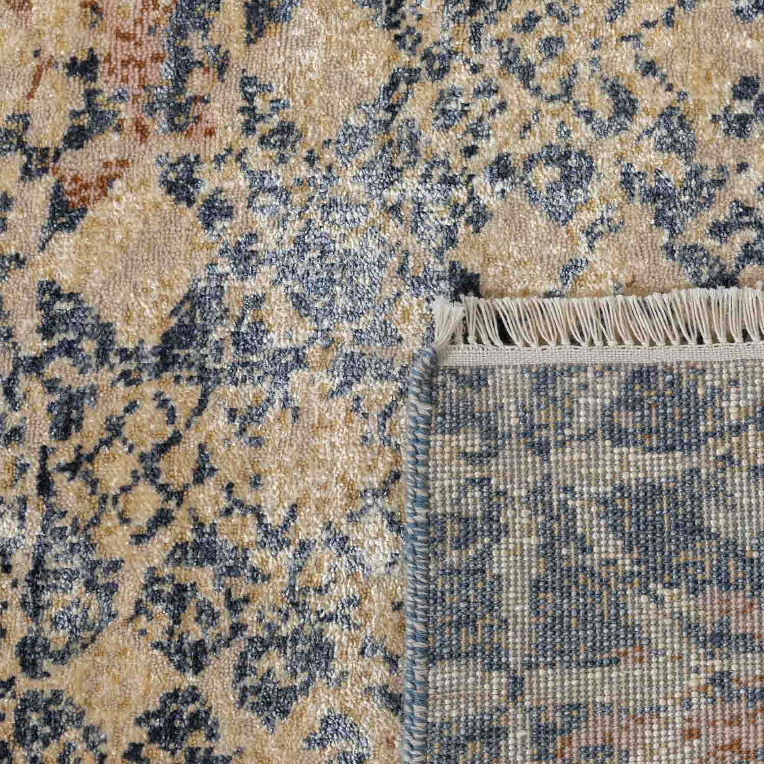 Hikari Hand Knotted  Woollen And Viscose Rug