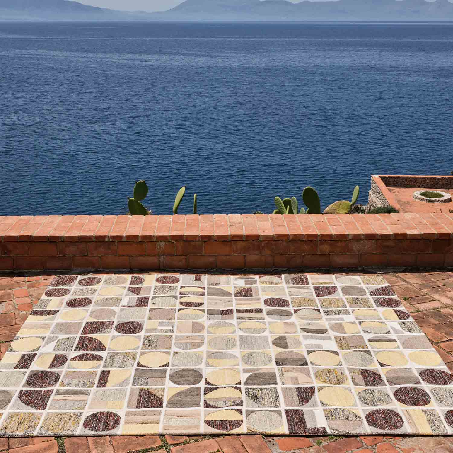 Sciotolli- Gold Hand Tufted Woollen Rug By Mariella Ienna