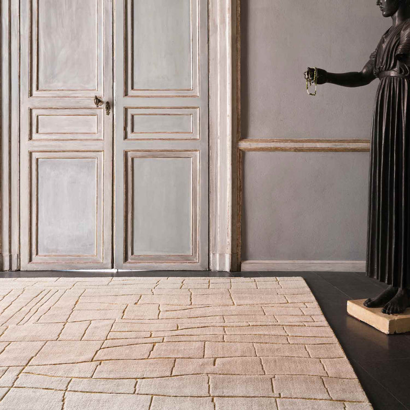 Cretto Double Back Handloom Woollen And Viscose  Rug By Mariella Ienna