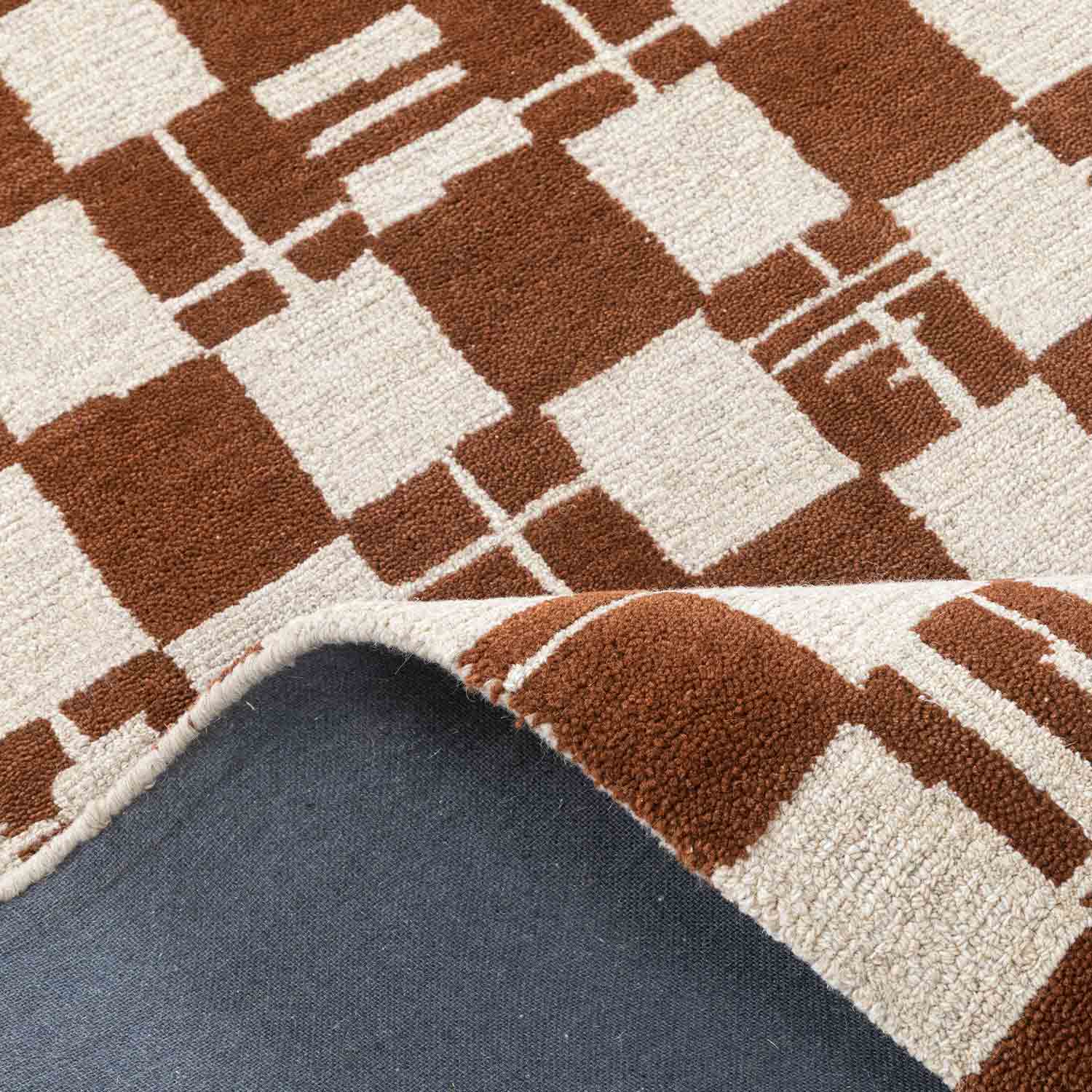 Shatranj Hand Tufted Woollen And Viscose Rug