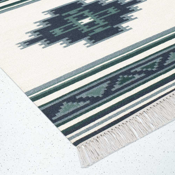 Shollot Hand Woven Woollen Dhurrie