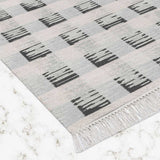 Mia Hand Woven Woollen Dhurrie