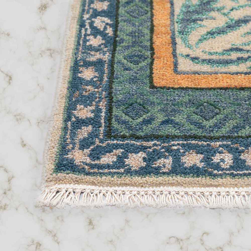 Aman Hand Knotted Woollen and Viscose Rug
