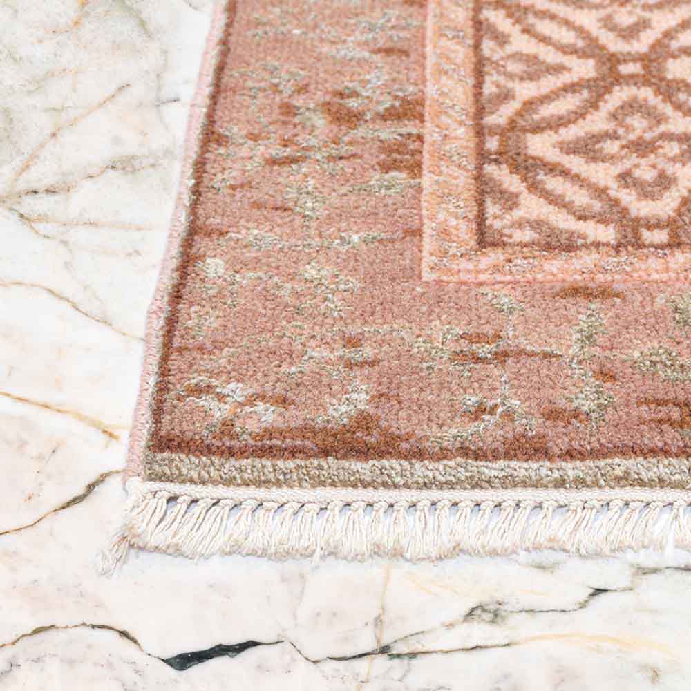Seher Hand Knotted Woollen and Viscose Rug