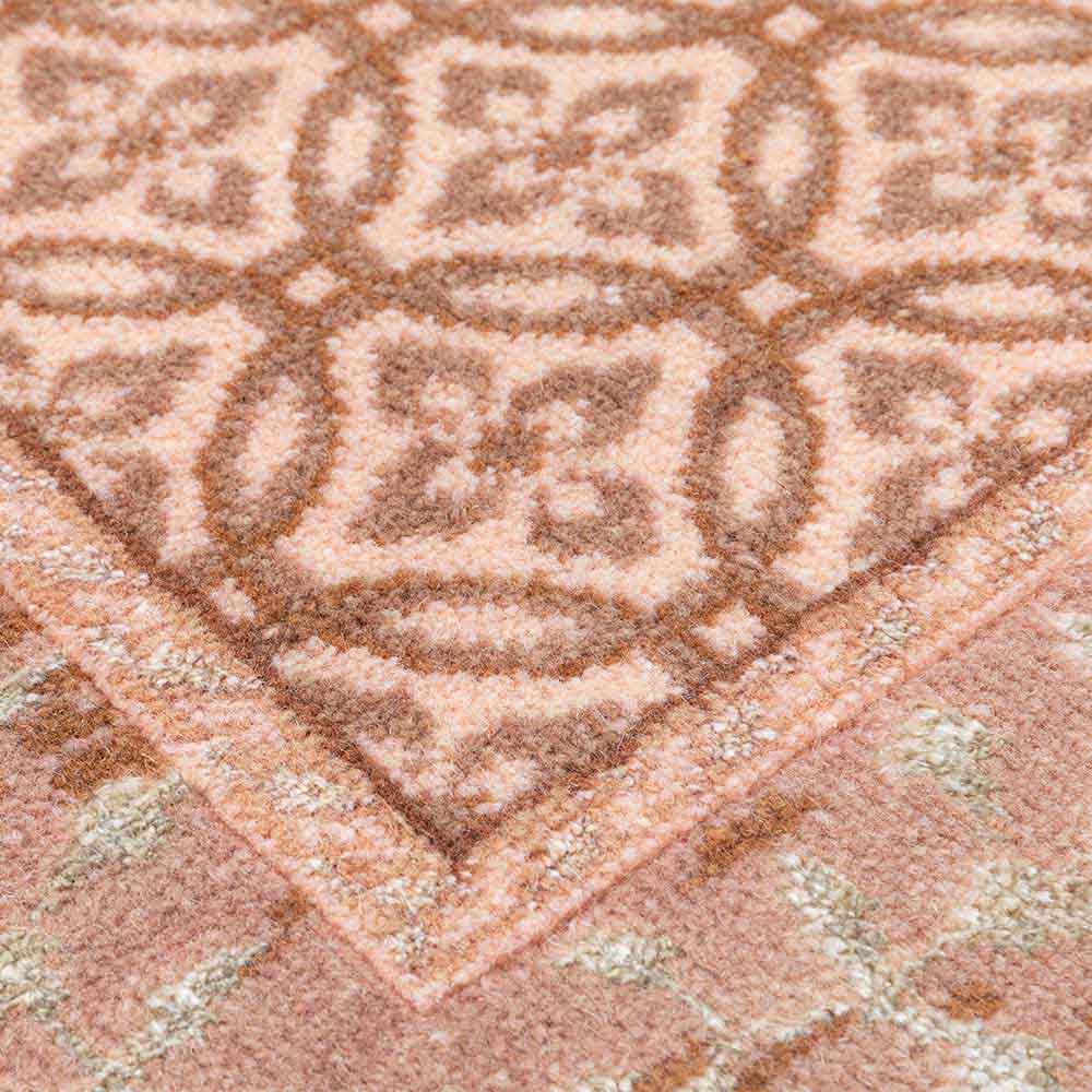 Seher Hand Knotted Woollen and Viscose Rug
