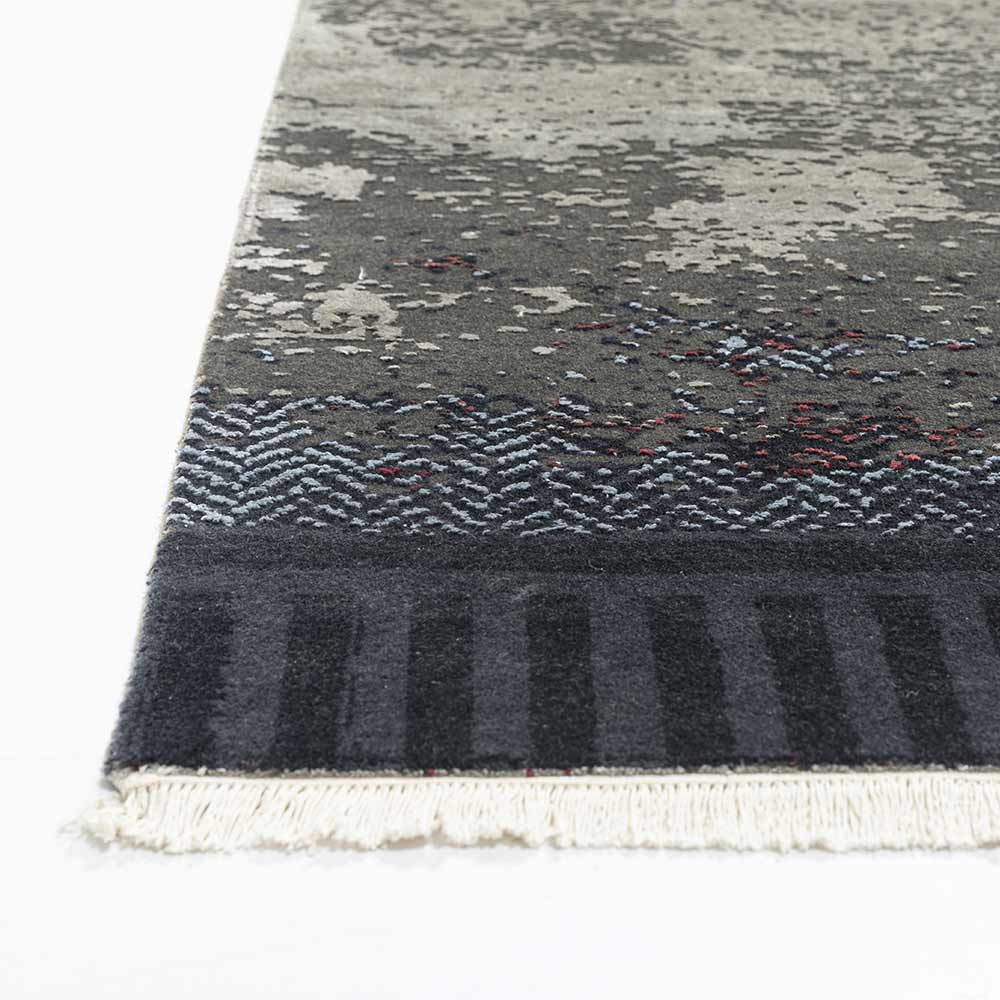 Enviced Glory Hand knotted Woollen and Silk Rug By Shantanu And Nikhil