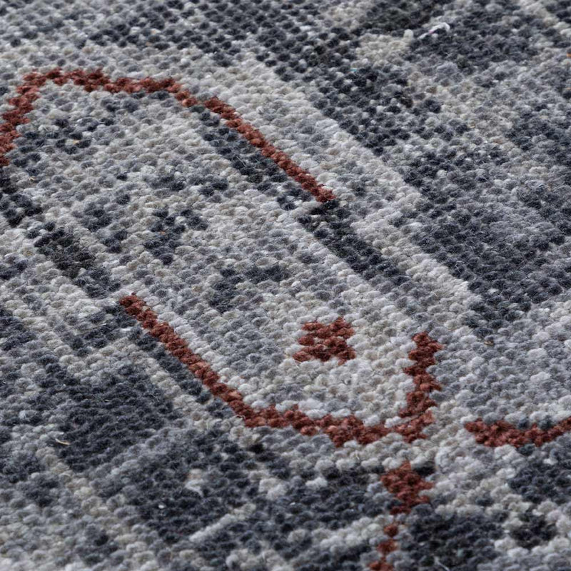 Lilia Hand Knotted Woollen Rug
