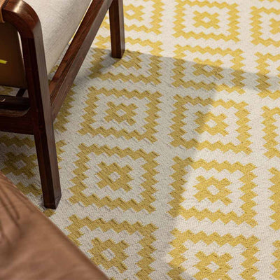 Nilay Handwoven Woollen Dhurrie