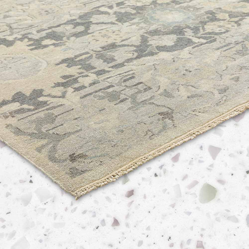 Malayer Hand Knotted Woollen Rug