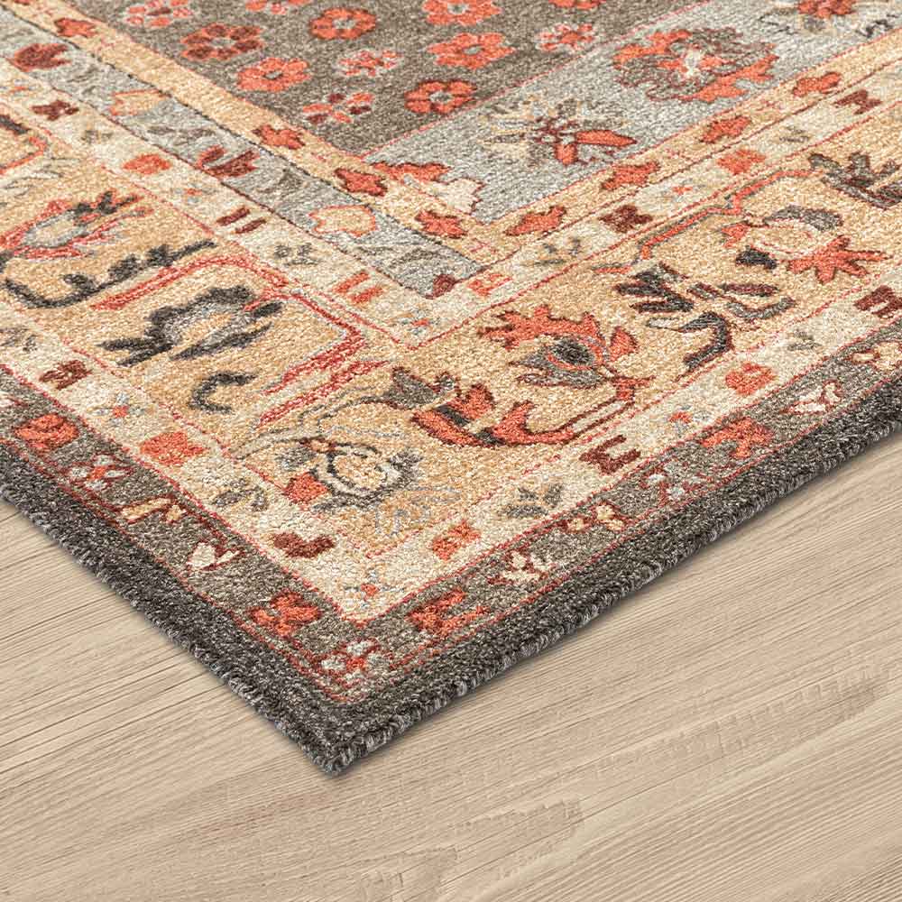 Janat Hand Tufted Woollen and Viscose Rug