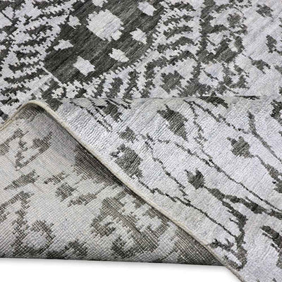 Renesmee Hand Knotted Woollen And Viscose Rug