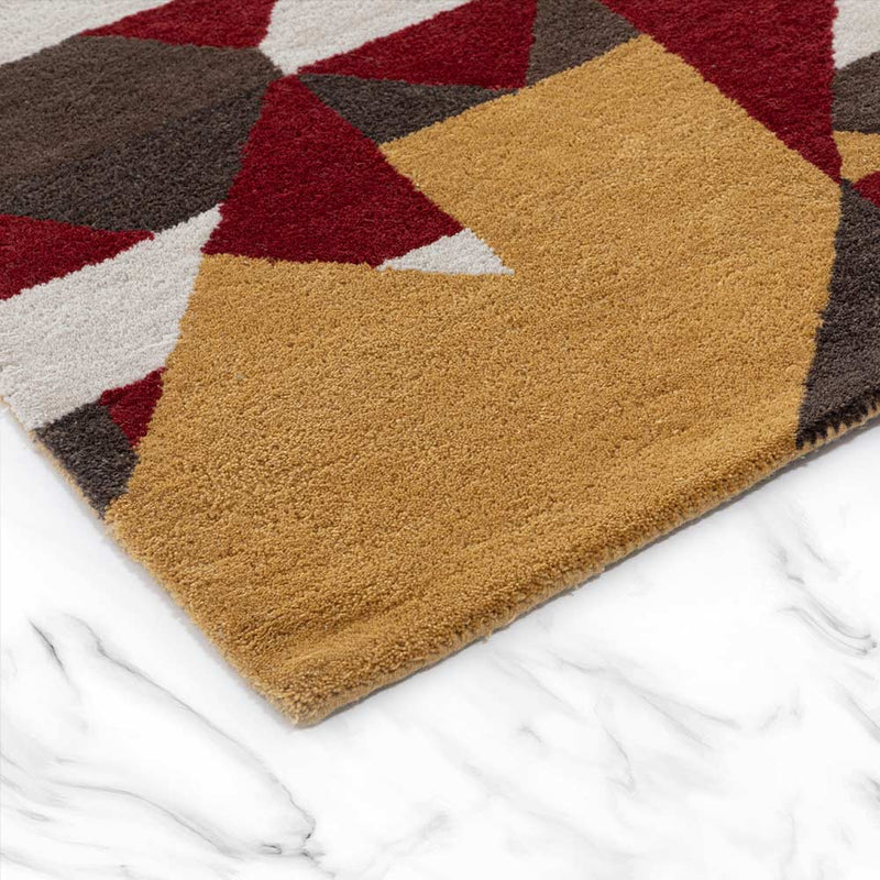 Jabbing Hand Tufted Woollen Rug