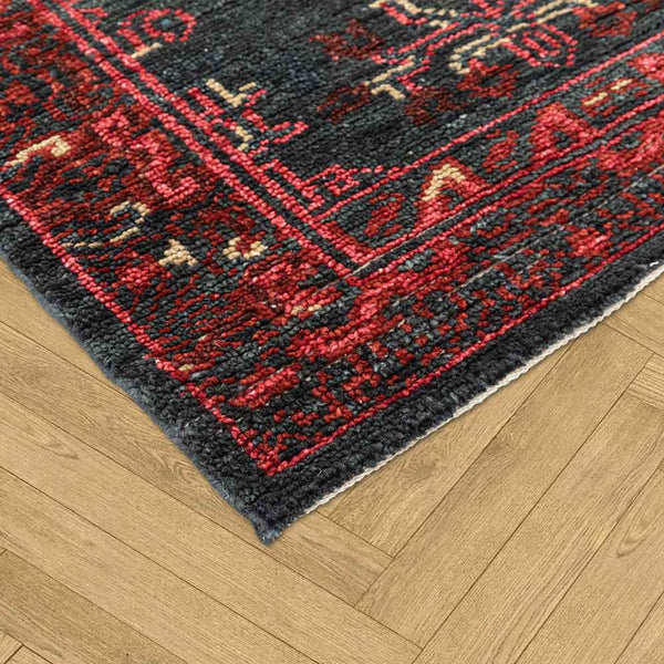 Siya Hand Knotted Woollen Rug