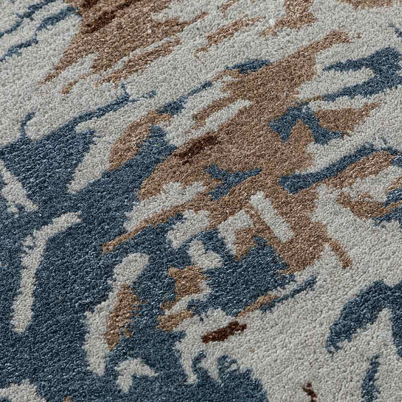 Zariya Hand Tufted Woollen And Viscose Rug