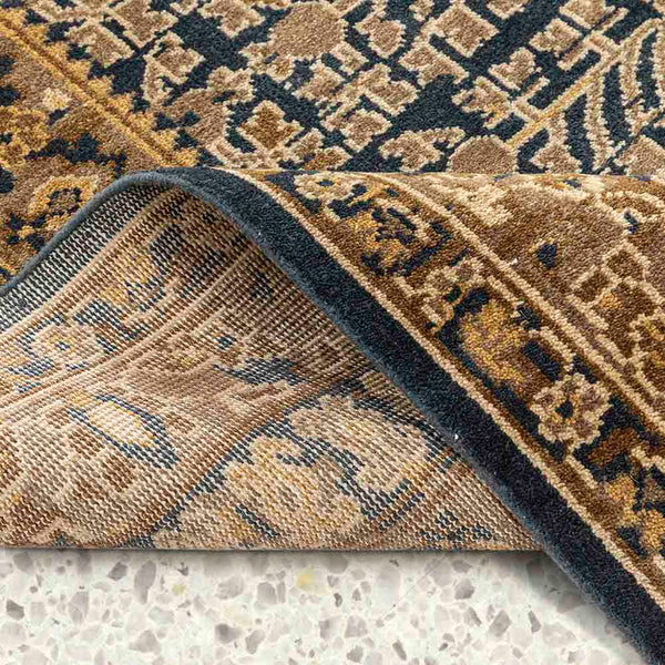 Khotan Hand Knotted Woollen Rug