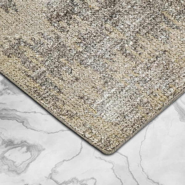 Sahsaikatt Hand Knotted Woollen and Viscose Rug