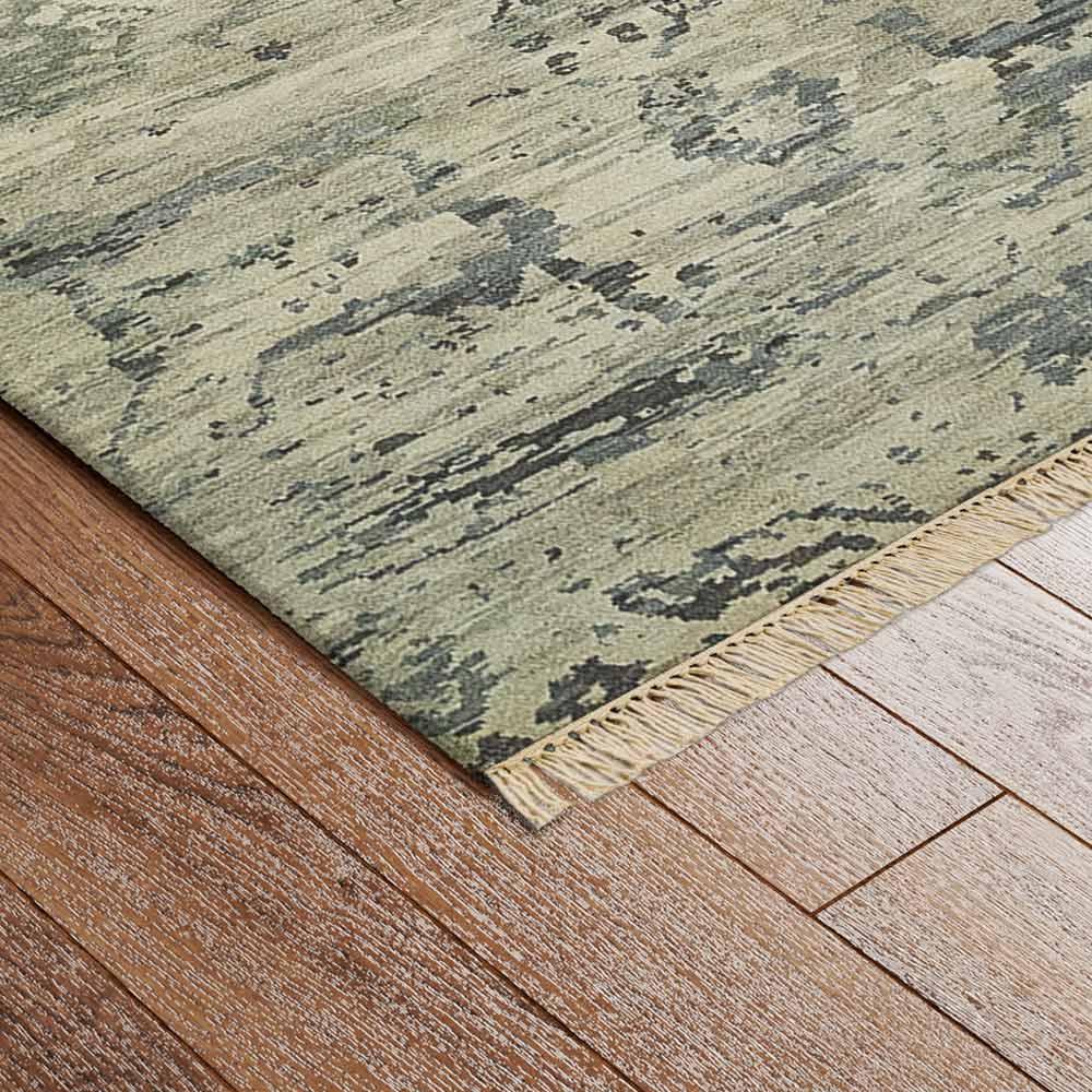 Azara Hand Knotted Woollen Rug