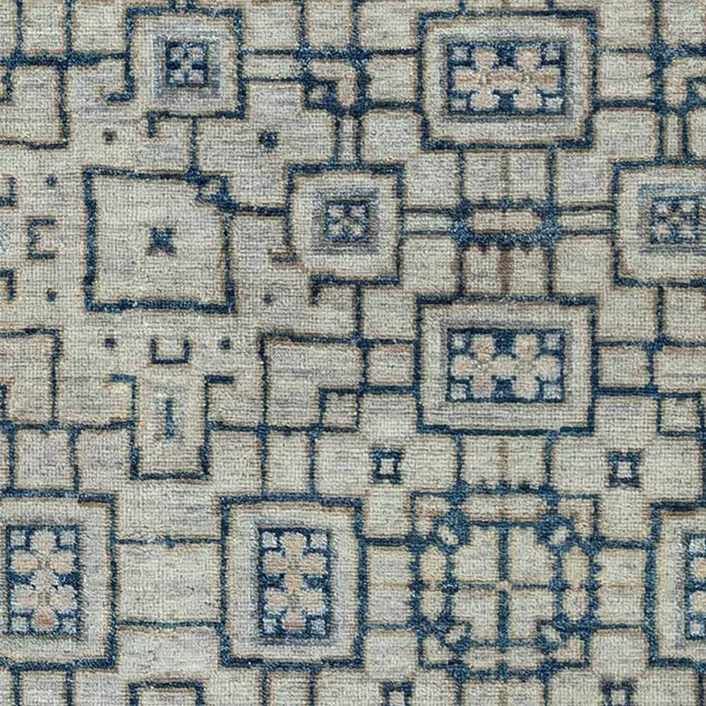 Venersa Hand Knotted Woollen Rug