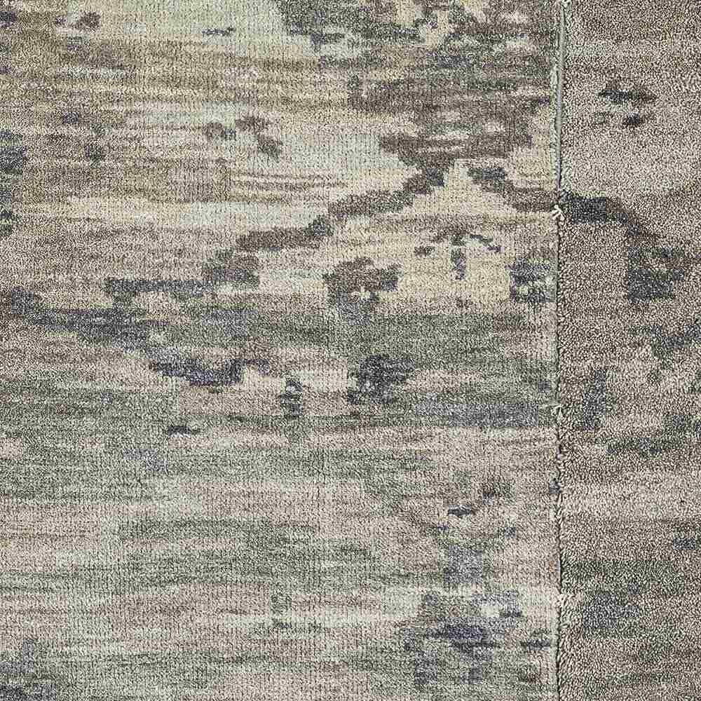 Azara Hand Knotted Woollen Rug